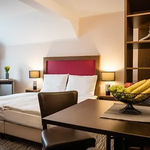 point-hotel-apartments-and-dresden.dresdenhotels.net/